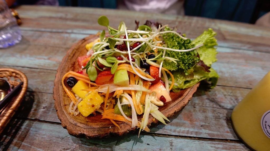fresh papaya salad with colorful vegetables light healthy meal option