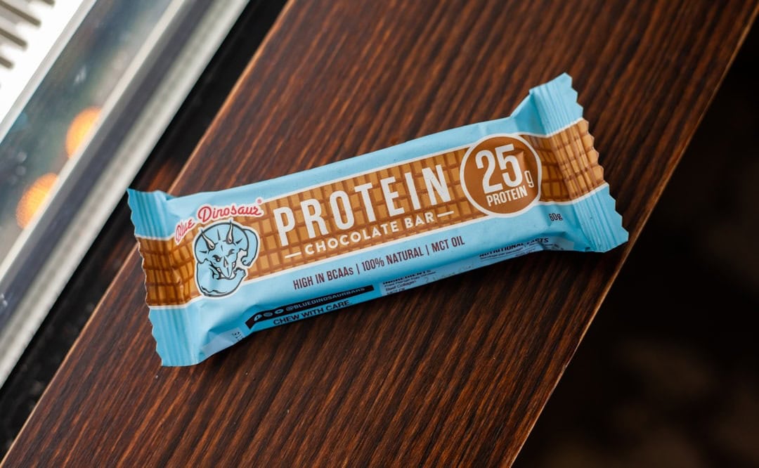 Protein chocolate bar with 25g protein, high BCAAs, and natural ingredients for fitness and muscle r.